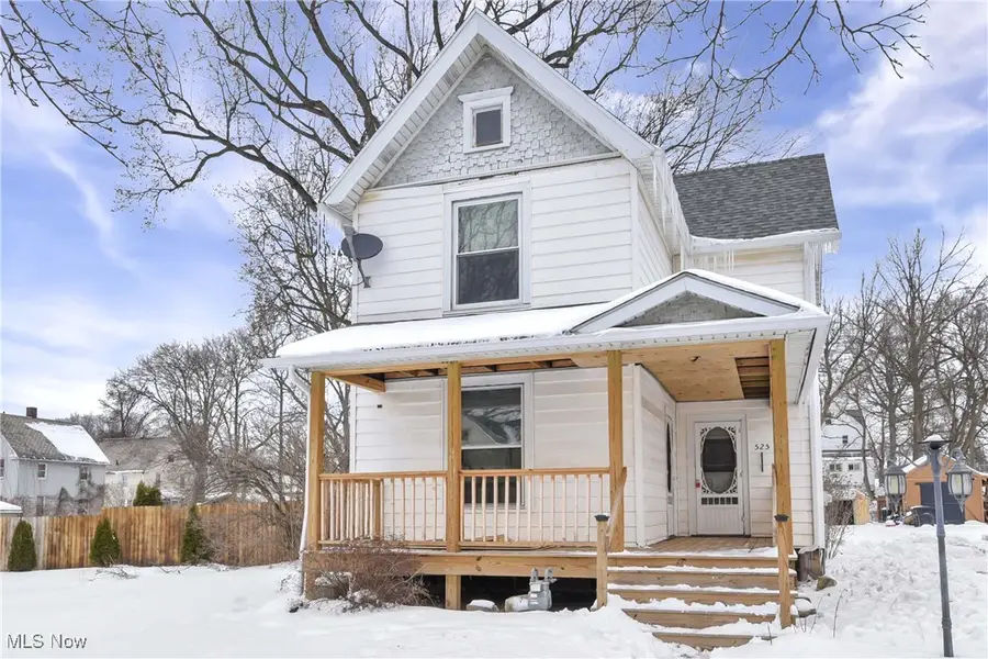 525 2nd Street, Elyria, OH 44035 - #3