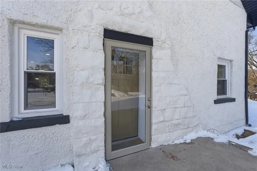 4689 Crystal Lake Nw Avenue, Canal Fulton, OH 44614 - Image #3