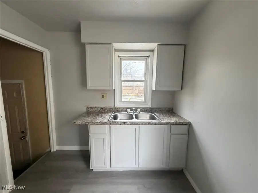 4180 E 148th Street, Cleveland, OH 44128 - #3