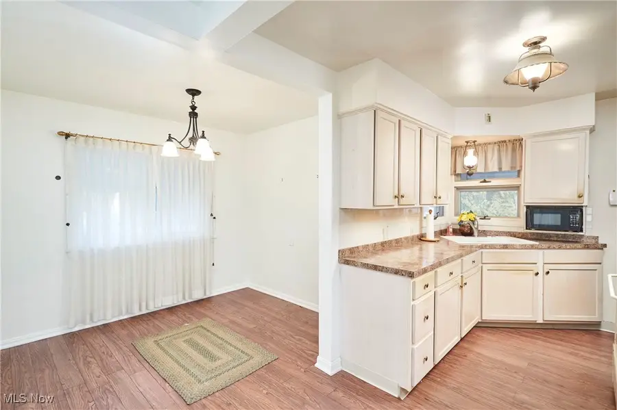 1225 Belleflower Road, Akron, OH 44307 - Image #3