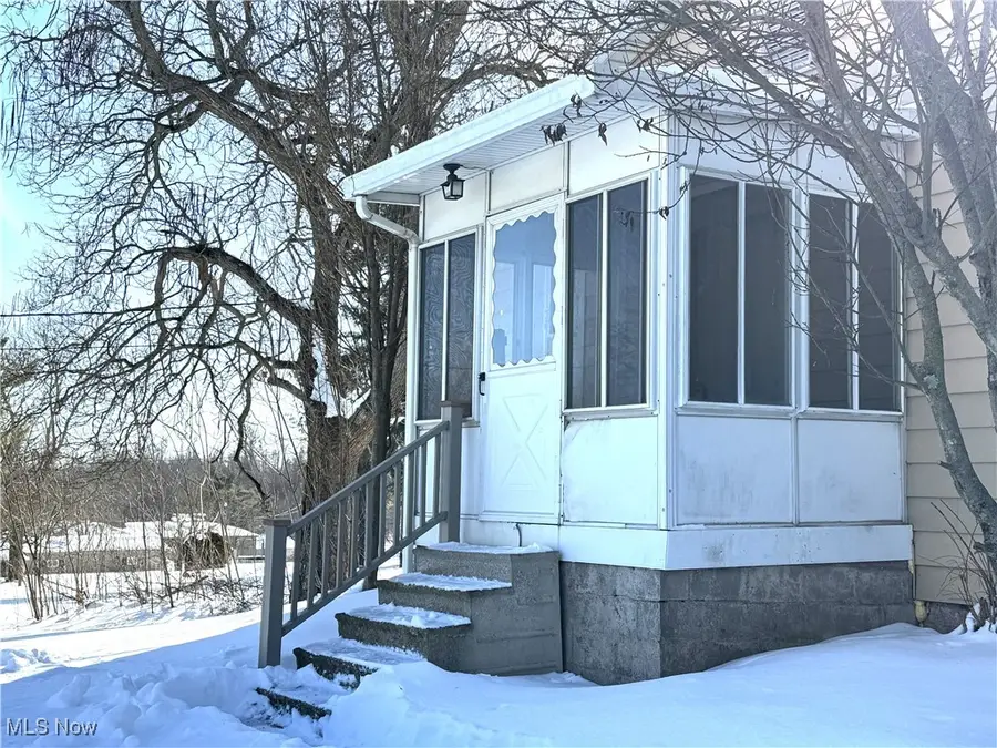 5392 Walters Ne Street, East Canton, OH 44730 - #2