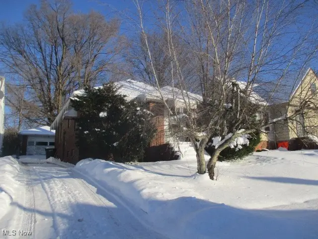 4845 E 90th Street, Garfield Heights, OH 44125 - #2