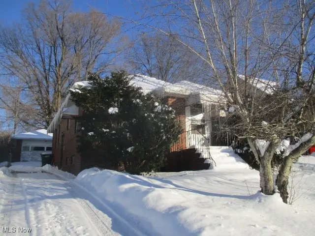 4845 E 90th Street, Garfield Heights, OH 44125 - #3