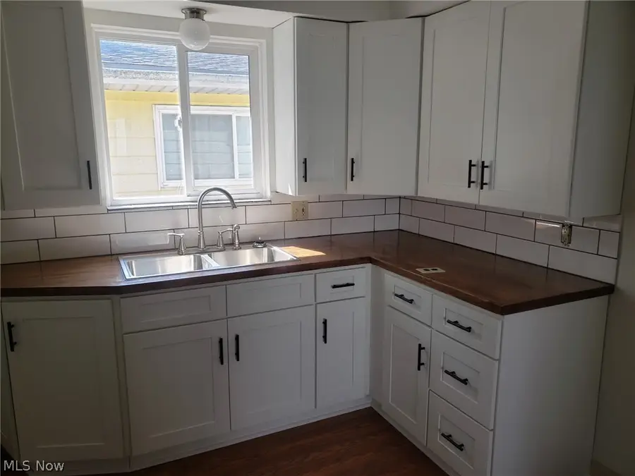 1196 Knox Avenue, Akron, OH 44314 - #2