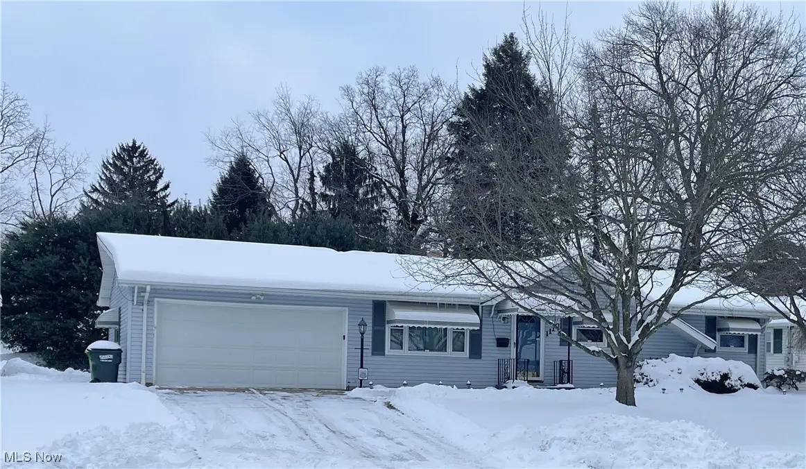 1110 2nd Ne Street, Massillon, OH 44646 - #1