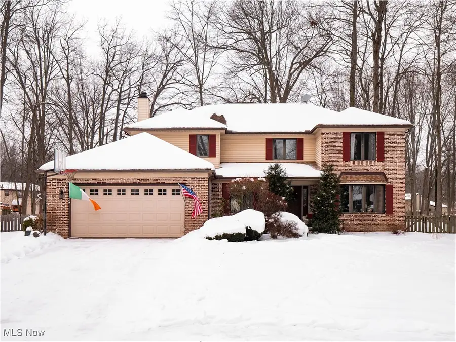 8538 Wedgewood Court, Olmsted, OH 44138 - #3