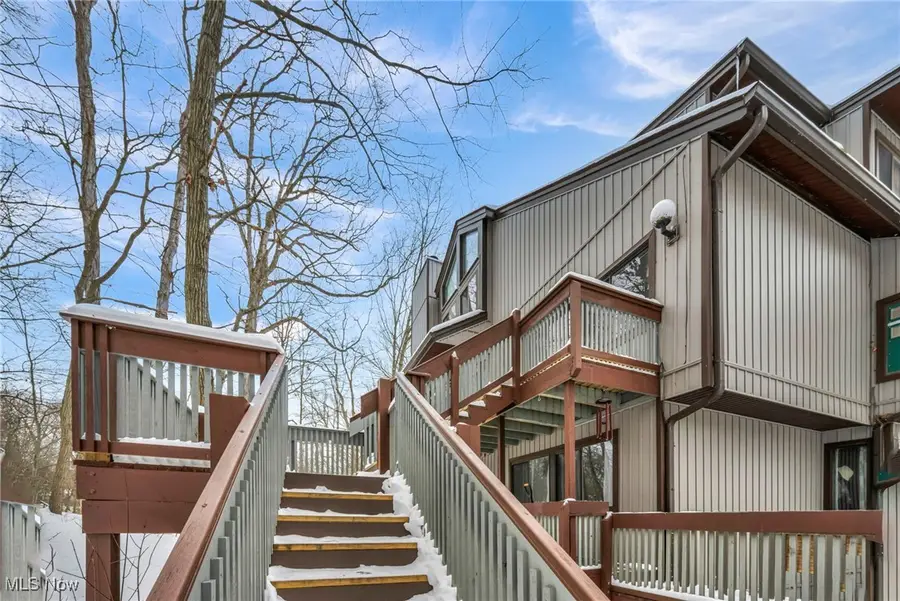 2189 Pinebrook Trail, Cuyahoga Falls, OH 44223 - #2