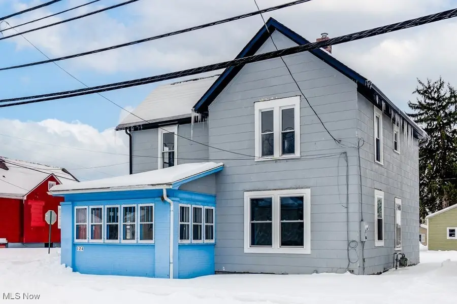 124 3rd Sw Street, Strasburg, OH 44680 - #2