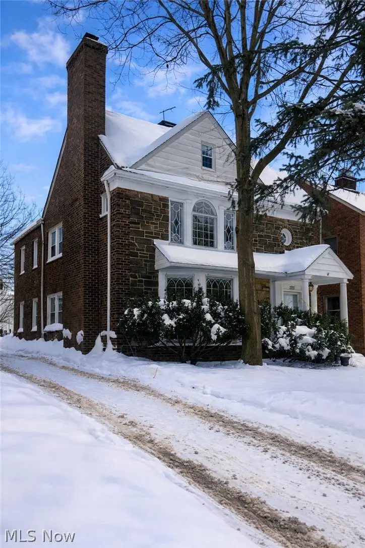 3575 Gridley Road, Shaker Heights, OH 44122 - #3