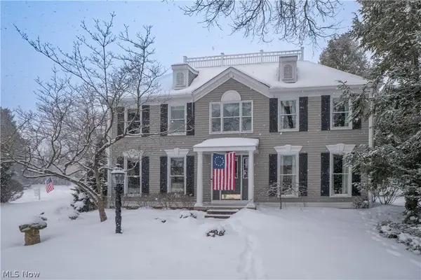 2466 Mohler Nw Drive, North Canton, OH 44720