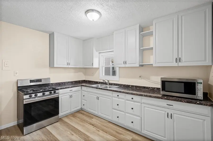 3276 W.130th, Cleveland, OH 44111 - Image #3