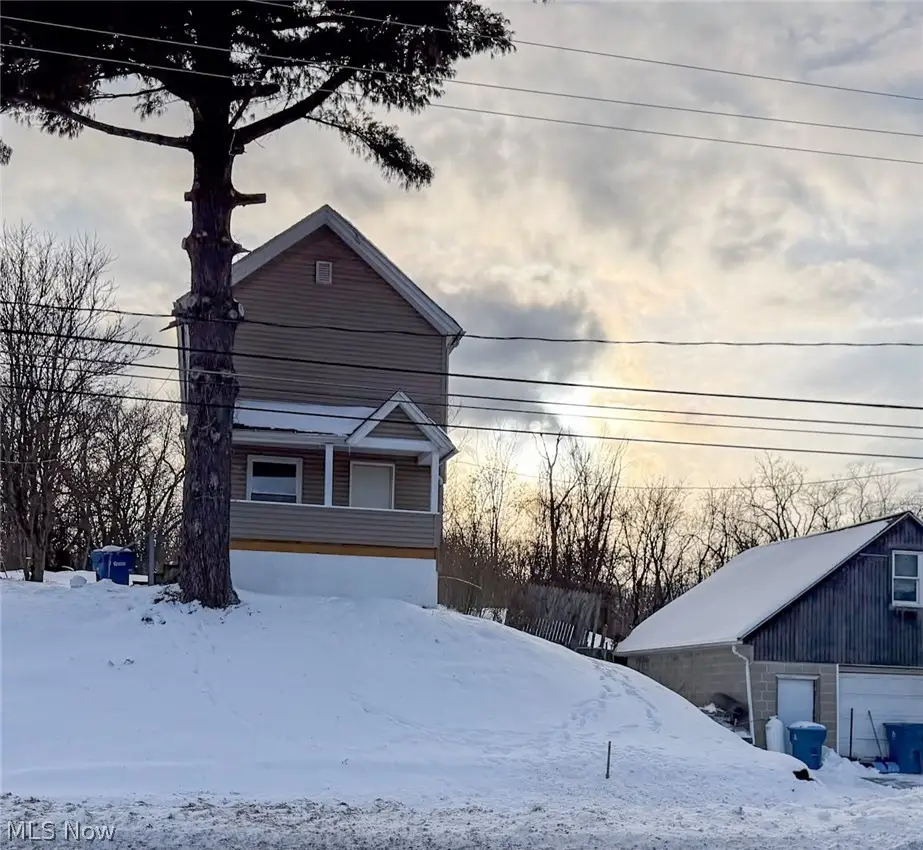 252 State Street, Struthers, OH 44471 - #1