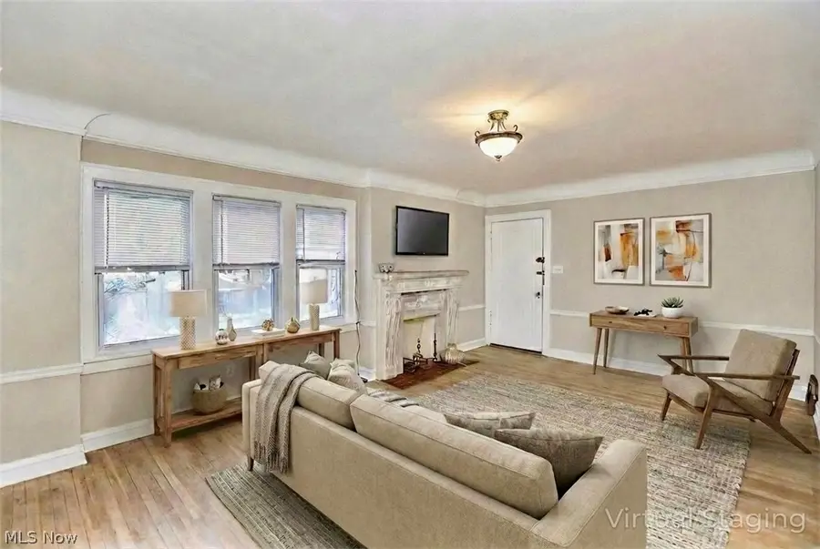 2297 Ogontz Avenue, Lakewood, OH 44107 - #3