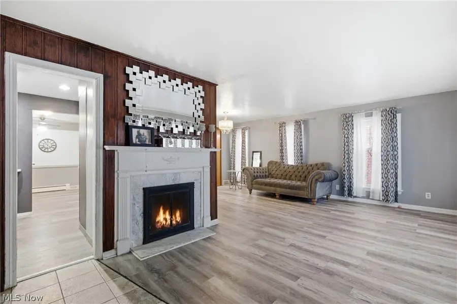 1934 Beverly Hills Drive, Euclid, OH 44117 - #3