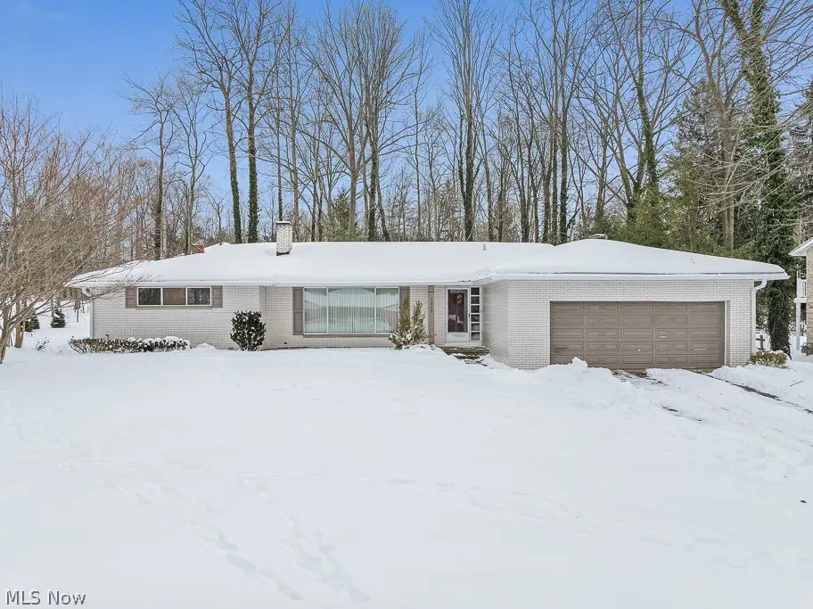 1310 Overlook Drive, Alliance, OH 44601 - #1