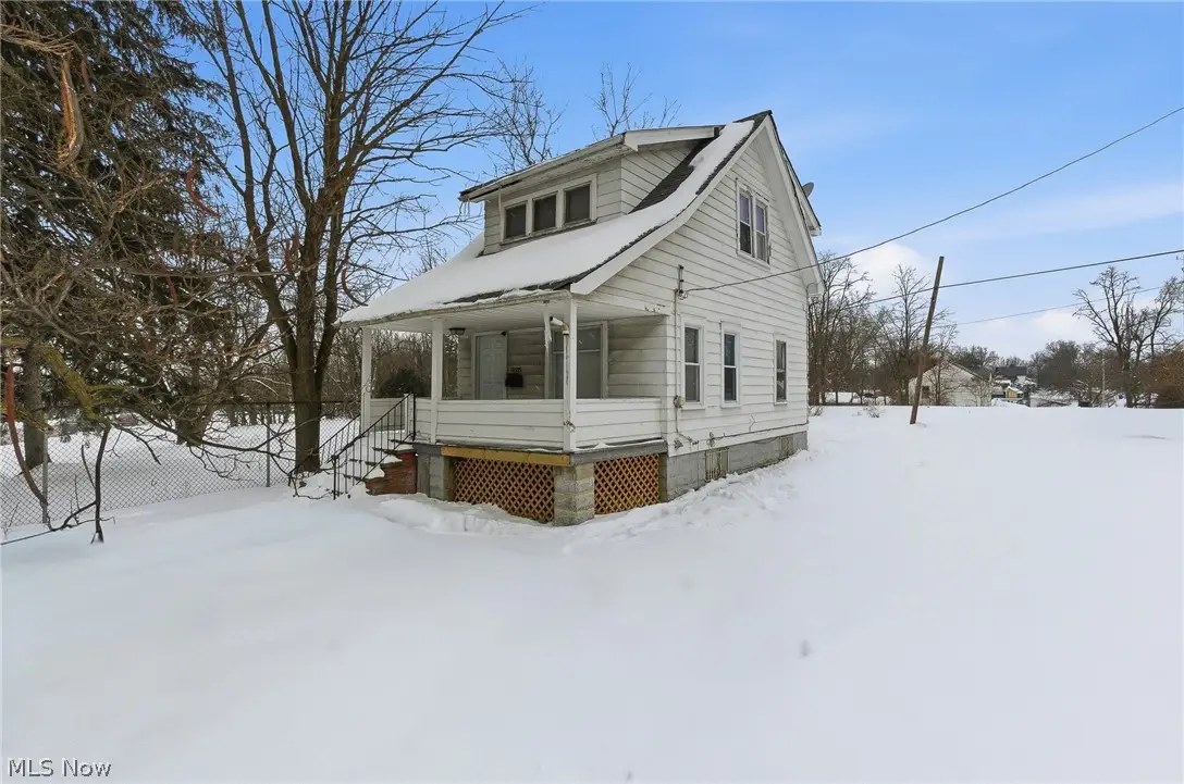 16333 Miles Avenue, Cleveland, OH 44128 - #1