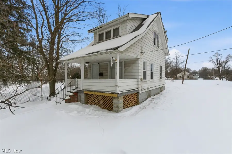16333 Miles Avenue, Cleveland, OH 44128 - #2