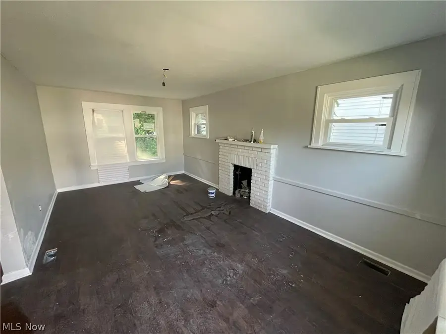 16624 Endora Road, Cleveland, OH 44112 - #3