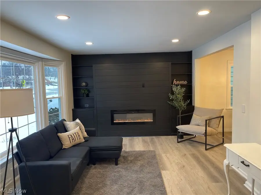 4059 Monticello Boulevard, Cleveland Heights, OH 44121 - #2