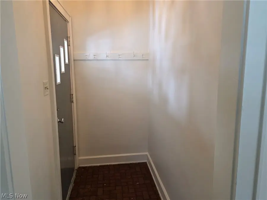 1174 Linden Avenue, Akron, OH 44310 - Image #2