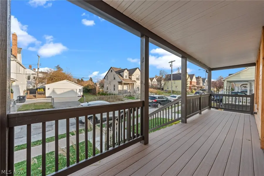 1422 W 77th Street, Cleveland, OH 44102 - #2