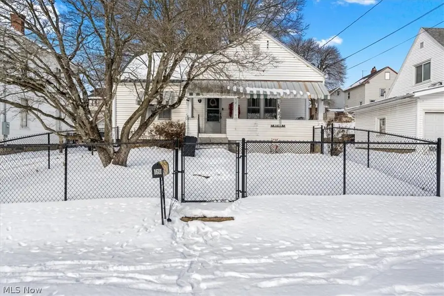 1611 Lawrence Street, Parkersburg, WV 26101 - #2