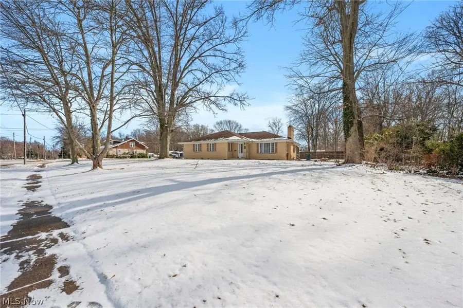 32249 Lake Road, Avon Lake, OH 44012 - #2