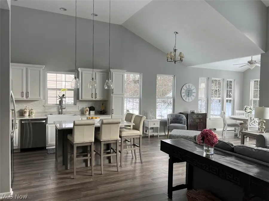 33299 Ambleside Drive, Avon Lake, OH 44012 - #2