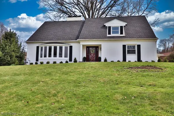 1691 Knob Hill Drive, Coshocton, OH 43812