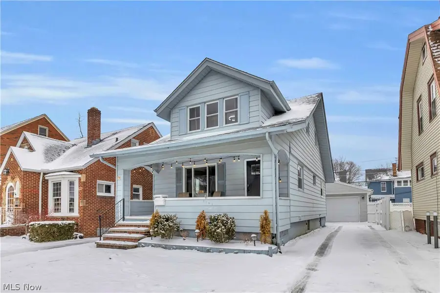 2101 Olive Avenue, Lakewood, OH 44107 - #2