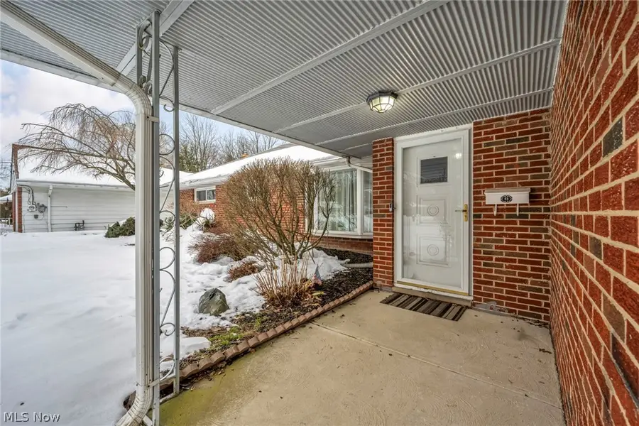 498 Jeannette Drive, Richmond Heights, OH 44143 - #3