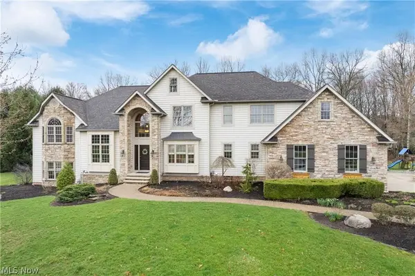 1014 Kings Ridge Boulevard, Wadsworth, OH 44281