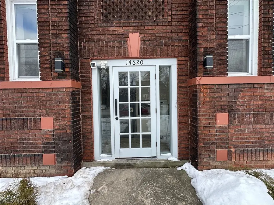 14620 Lake Shore Boulevard, Cleveland, OH 44110 - #2