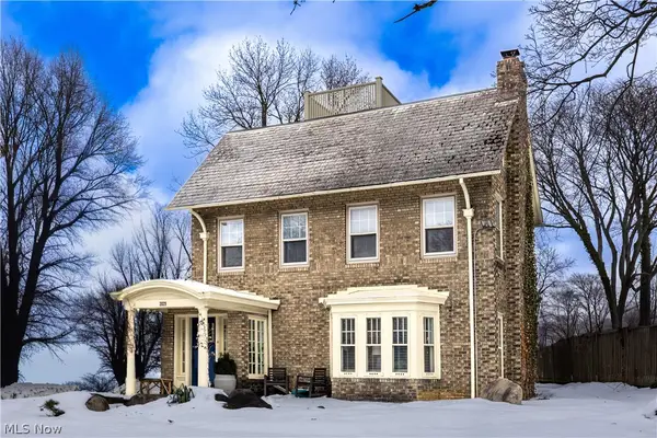 2829 Coventry Road, Cleveland, OH 44120