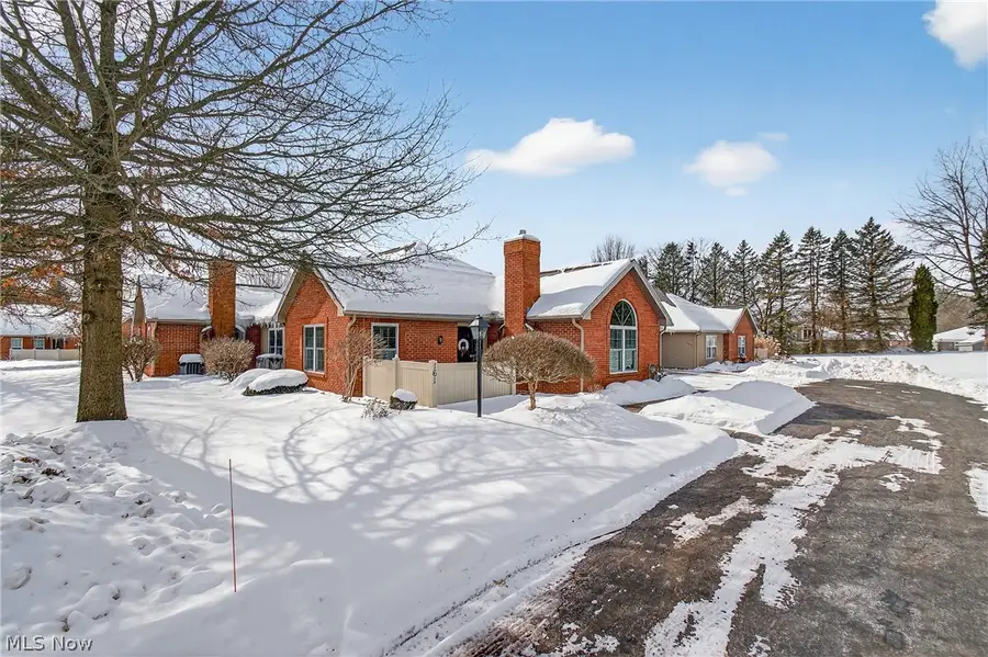 161 Beau Chemin Avenue, Louisville, OH 44641 - #2