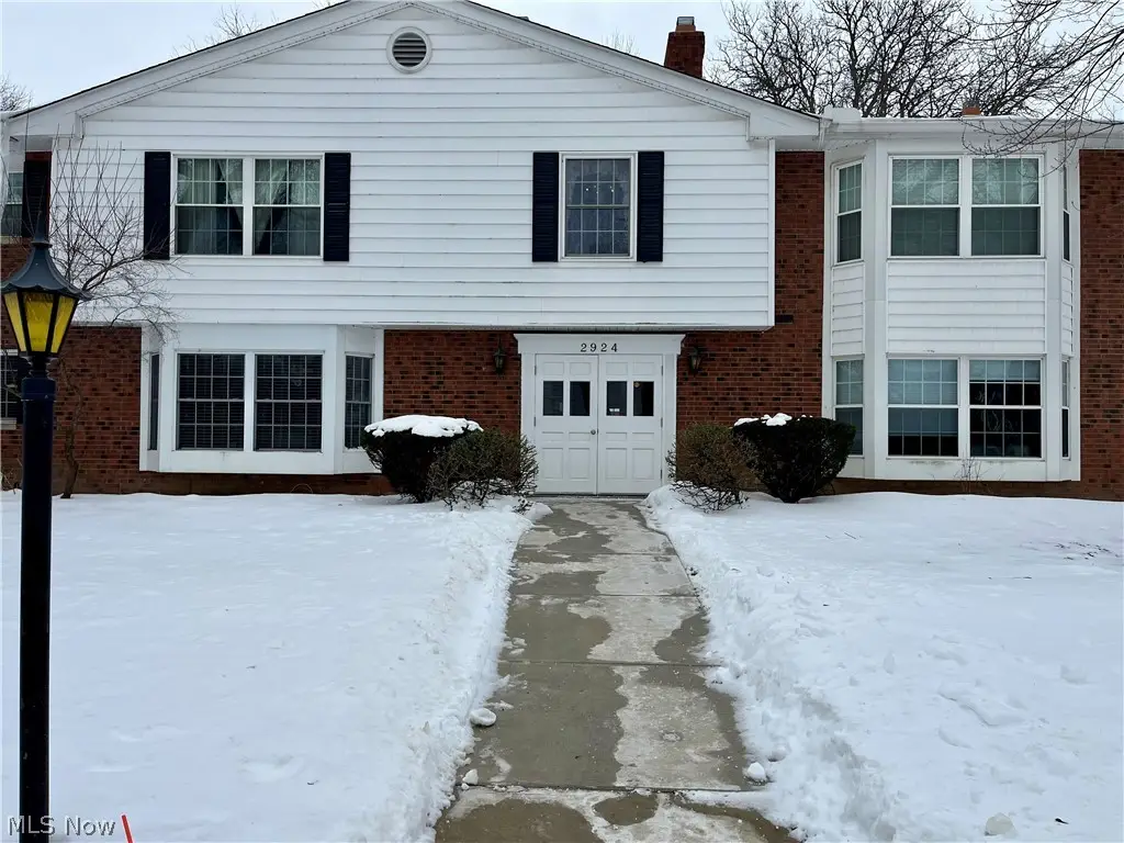 2924 Pease Drive #114, Rocky River, OH 44116 - #1