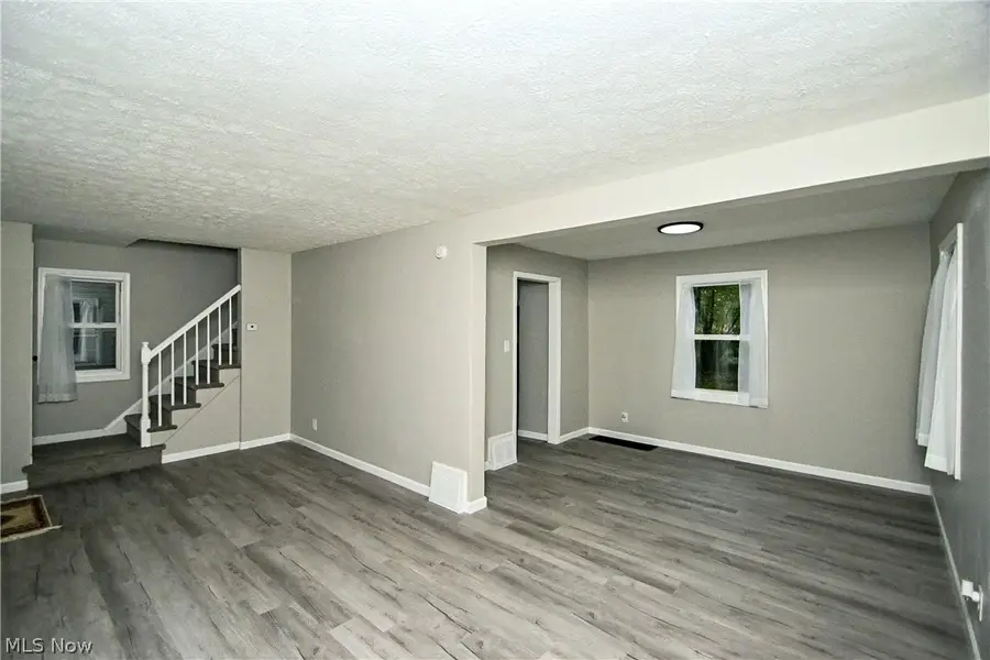 542 Montgomery Street, Akron, OH 44305 - Image #3