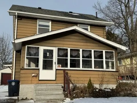 595 Flora Avenue, Akron, OH 44314 - #2