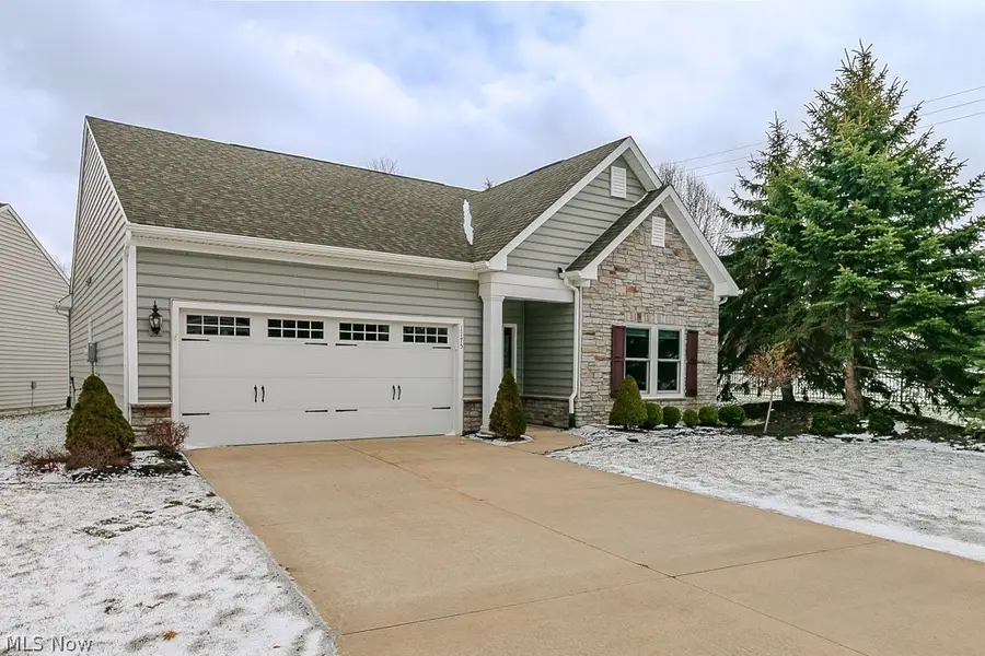 1175 Vista Lago Circle, Painesville, OH 44077 - #2
