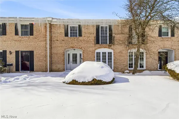 824 S Chillicothe Road #9, Aurora, OH 44202