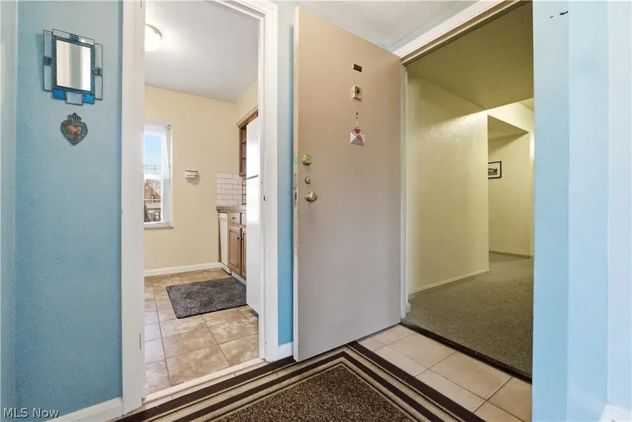 15875 Van Aken Boulevard, Shaker Heights, OH 44120 - #3