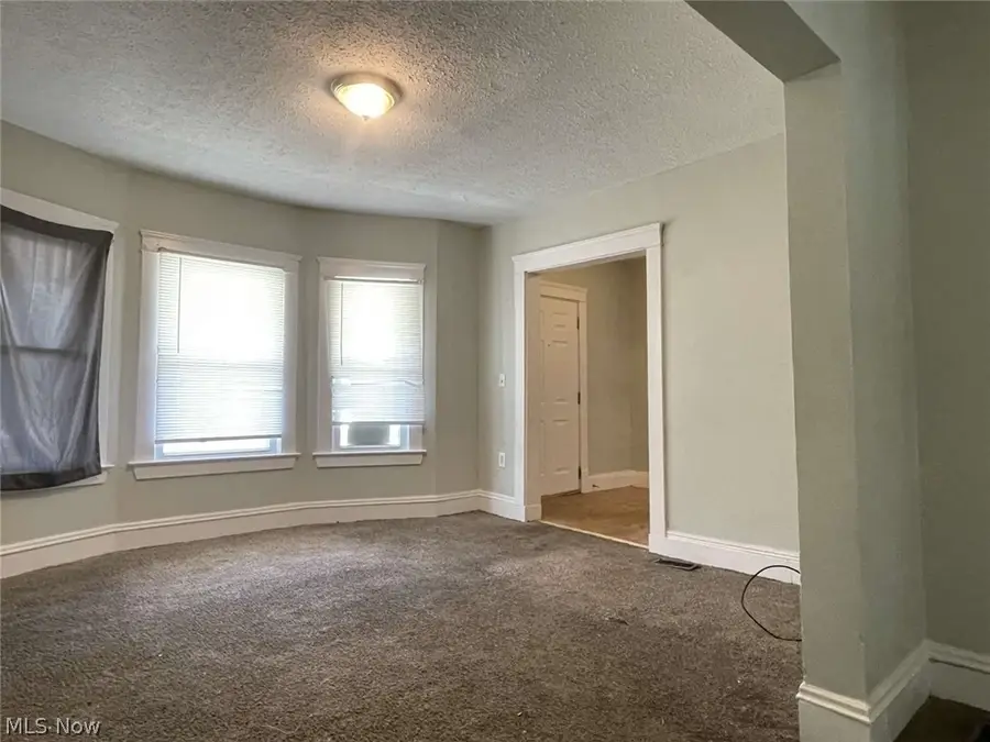 10301 Dickens Avenue, Cleveland, OH 44104 - #3