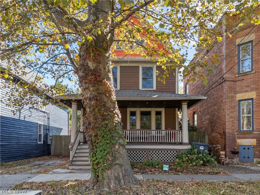4209 Woodbine Avenue, Cleveland, OH 44113 - #2