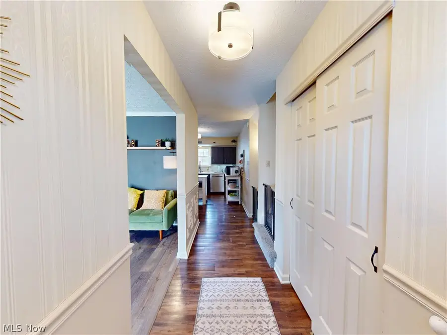 1012 Netherwood Nw Avenue, Canton, OH 44708 - #3