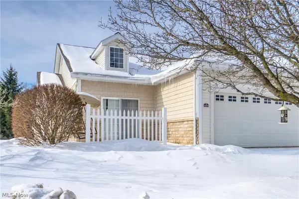 4325 Greenway Trail Nw Street, Massillon, OH 44647