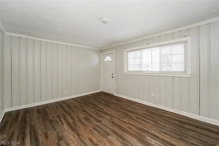 931 Crestline Drive, Akron, OH 44312 - #2