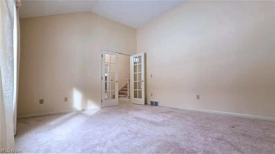 371 Nantucket Drive, Avon Lake, OH 44012 - #3