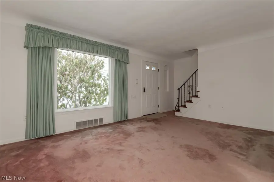 1307 Summit Drive, Cleveland, OH 44124 - #3