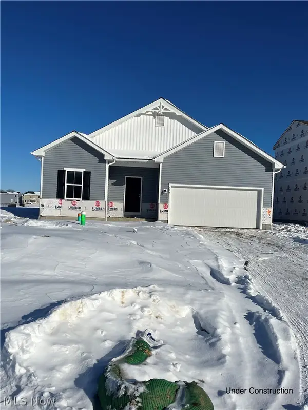 414 Pheasant Run, Elyria, OH 44035