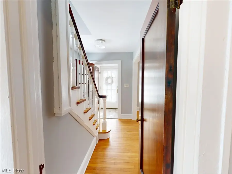 3001 Coleridge Road, Cleveland Heights, OH 44118 - #3